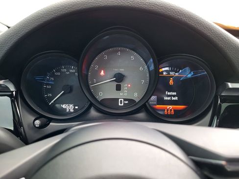 Used 2023 Porsche Macan S image 24