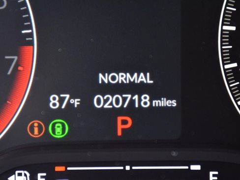 Used 2024 Honda Civic Sport image 23