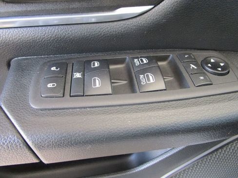 Used 2021 RAM 1500 Big Horn image 29