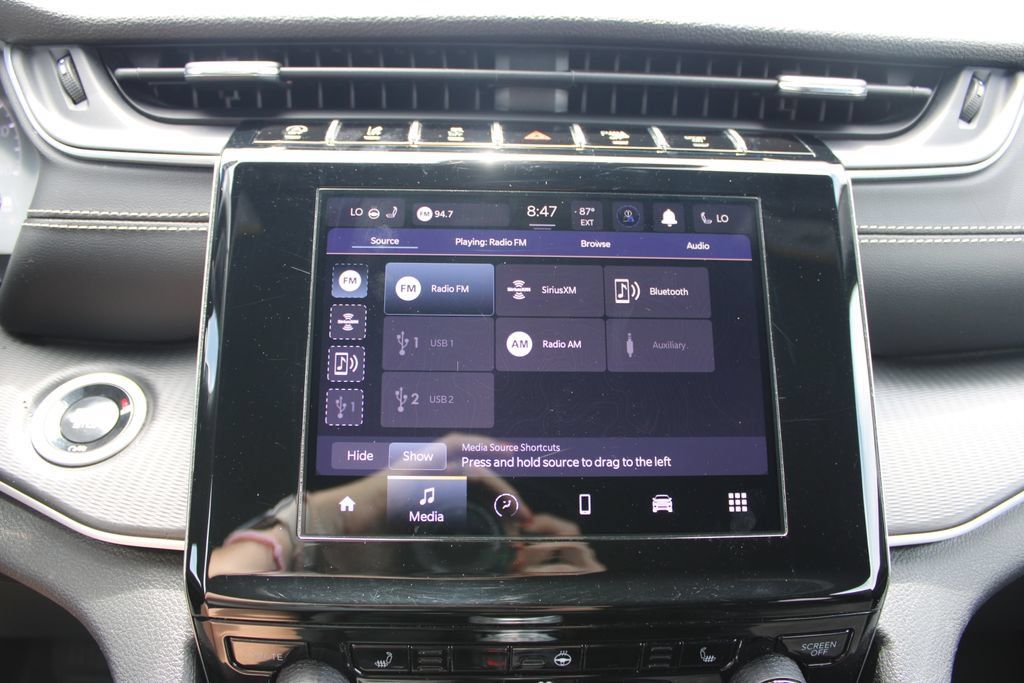 Used 2024 Jeep Grand Cherokee Altitude AWD/4WD image 50