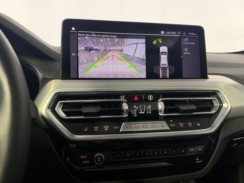 Used 2025 BMW X4 xDrive30i AWD/4WD image 20
