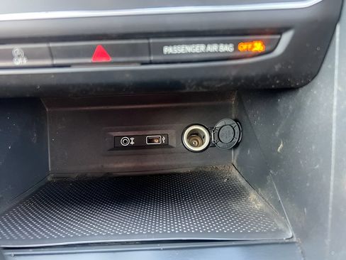 Used 2018 Volkswagen Atlas SE AWD/4WD image 21
