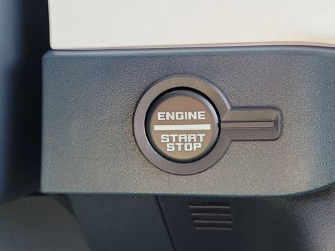 New 2026 Ford Bronco Heritage Edition AWD/4WD image 33