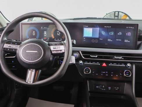 Used 2024 Hyundai Sonata SEL FWD image 17