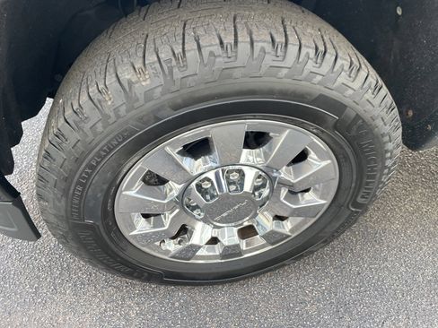 Used 2016 GMC Sierra 2500 Denali w/ Duramax Plus Package image 6