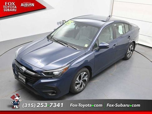 Used 2025 Subaru Legacy Premium AWD/4WD image 30