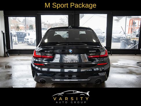 Used 2022 BMW 330i xDrive Sedan w/ M Sport Package image 5