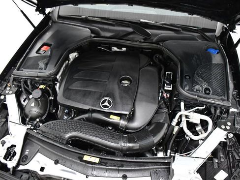 Used 2022 Mercedes-Benz E 350 4MATIC Sedan image 6