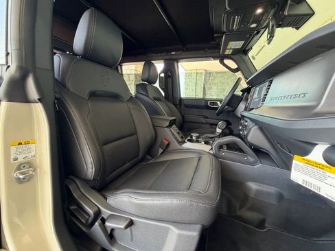 New 2026 Ford Bronco Badlands AWD/4WD image 58
