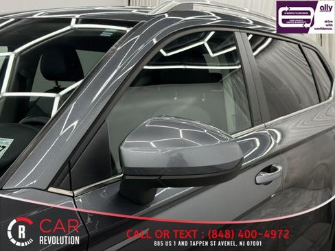 Used 2022 Volkswagen Taos SEL w/ Panoramic Sunroof Package image 59