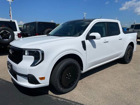 New 2025 Ford Maverick Lobo image 6