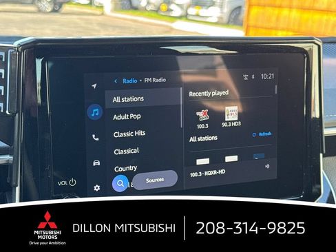 Used 2025 Toyota Corolla XSE FWD image 18