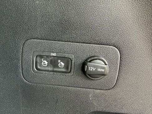 Used 2019 Hyundai Santa Fe Limited FWD image 20