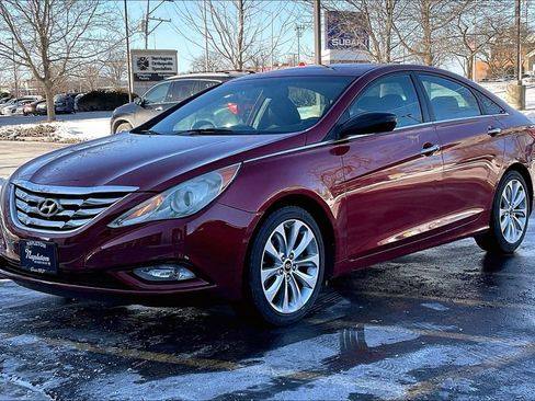 Used 2011 Hyundai Sonata SE w/ Navigation & Sunroof Pkg 4 image 15