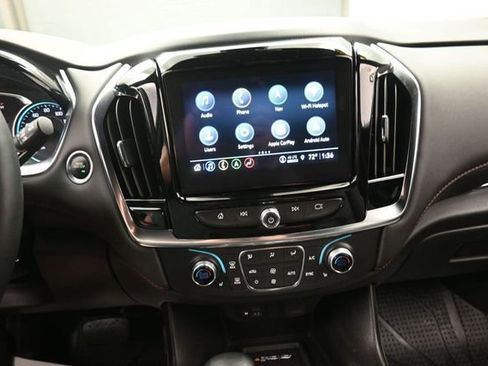 Used 2023 Chevrolet Traverse RS w/ LPO, Floor Liner Package AWD/4WD image 10