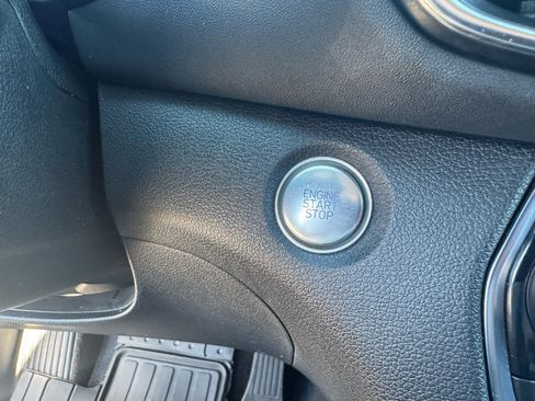 Used 2020 Hyundai Santa Fe Limited image 34