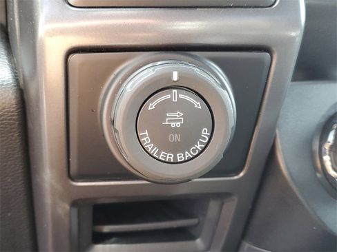 Used 2019 Ford F150 XLT w/ Equipment Group 302A Luxury image 31