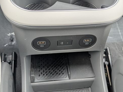 Certified 2024 Hyundai Ioniq 5 Limited AWD/4WD image 31