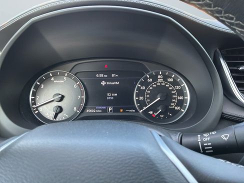 Used 2023 INFINITI QX55 Luxe w/ Cargo Package AWD/4WD image 12