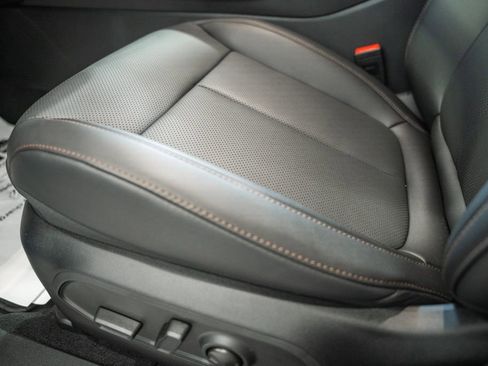 New 2026 Jeep Cherokee Limited AWD/4WD image 37