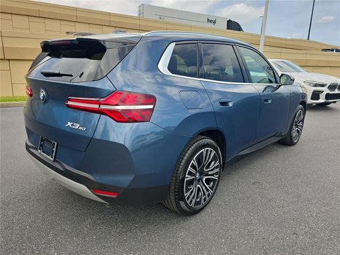 Used 2025 BMW X3 xDrive30i image 3
