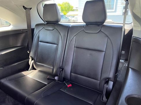 Used 2018 Acura MDX SH-AWD image 9