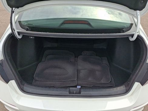 Used 2023 Honda Civic Sport image 28