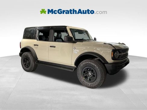 New 2026 Ford Bronco Outer Banks w/ Sasquatch Package image 2