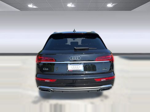 Used 2022 Audi Q5 2.0T Prestige w/ Prestige Package AWD/4WD image 10