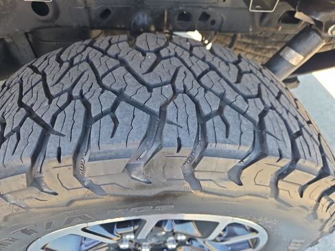 Used 2022 Ford F150 XLT w/ Equipment Group 302A High AWD/4WD image 13