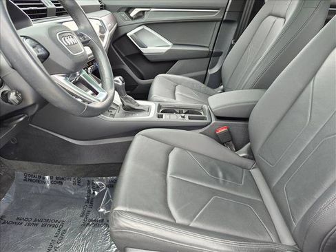 Certified 2023 Audi Q3 2.0T Premium Plus w/ Premium Plus Package AWD/4WD image 15