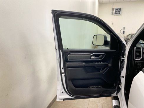 Used 2021 RAM 1500 Big Horn image 15