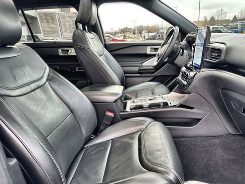 Used 2021 Ford Explorer ST w/ Equipment Group 401A image 26