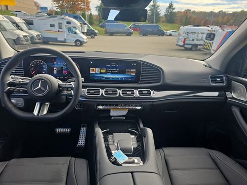 New 2026 Mercedes-Benz GLS 450 GLS 450 image 12