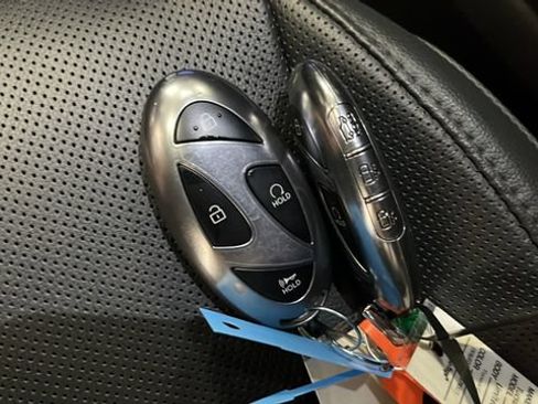 Used 2025 Hyundai Tucson Limited AWD/4WD image 43