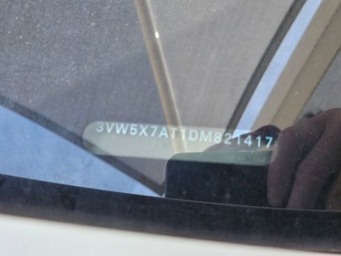 Used 2013 Volkswagen Beetle 2.5 image 14