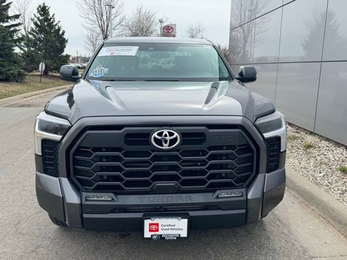 Certified 2022 Toyota Tundra SR5 AWD/4WD image 34