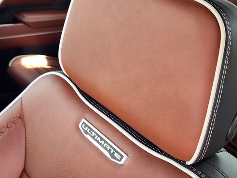 New 2026 GMC Sierra 3500 Denali Ultimate image 11