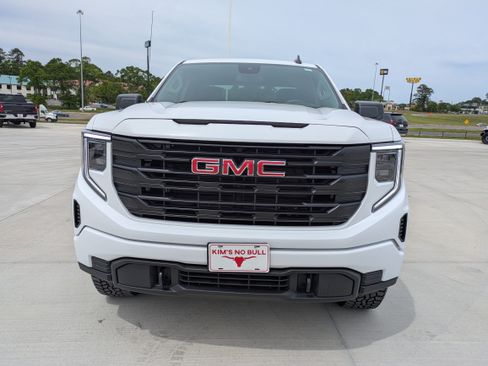 Used 2026 GMC Sierra 1500 Pro w/ Graphite Edition image 2