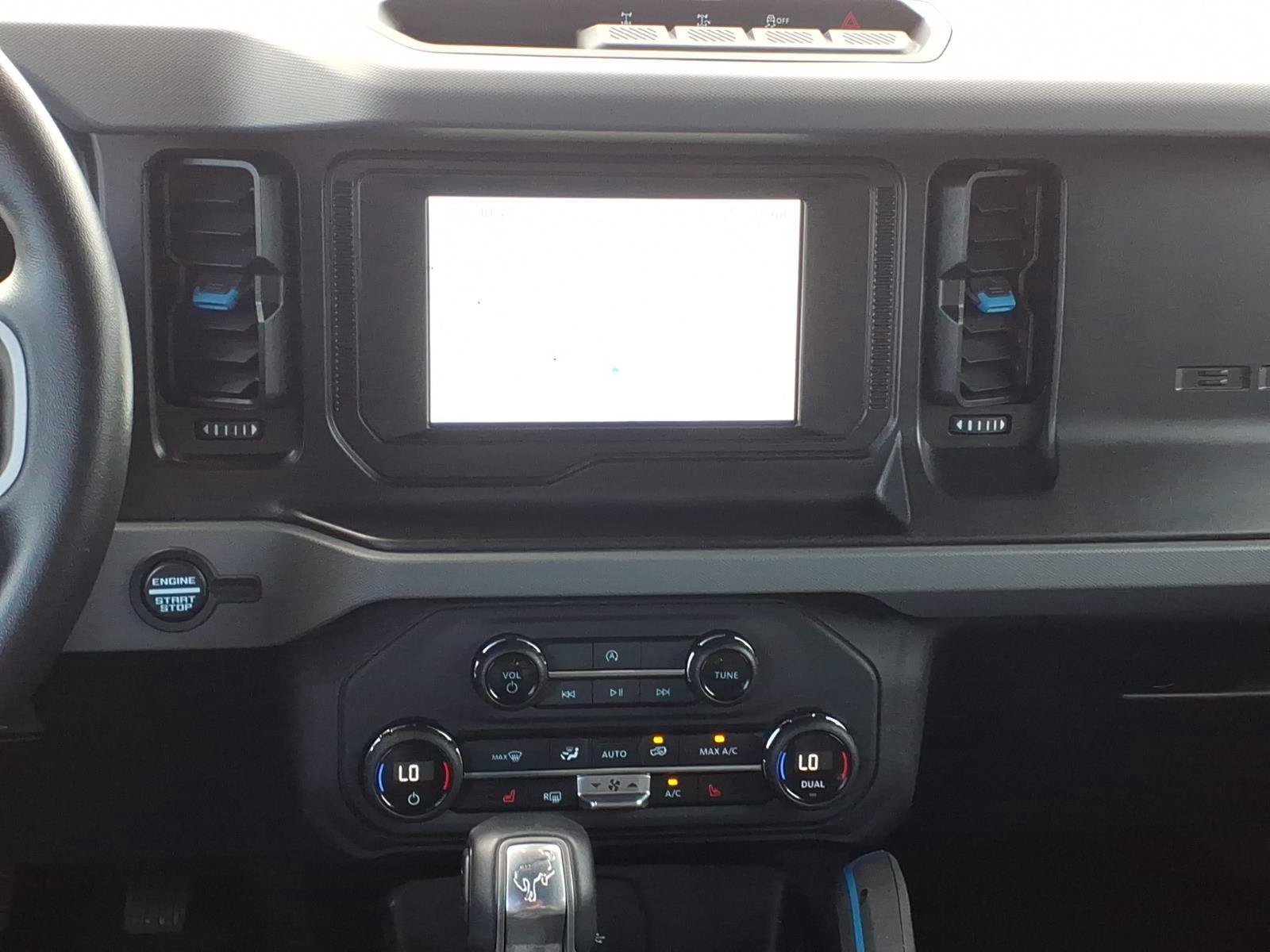 Used 2023 Ford Bronco Black Diamond AWD/4WD image 13