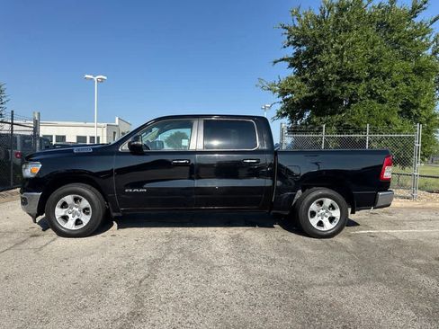 Used 2019 RAM 1500 Big Horn RWD image 2