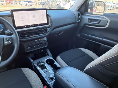 Used 2025 Ford Bronco Sport Big Bend image 31