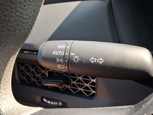 Certified 2023 Honda Accord LX image 25
