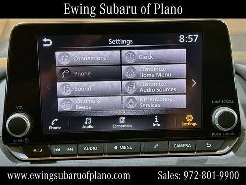 Used 2023 Nissan Rogue SV FWD image 14