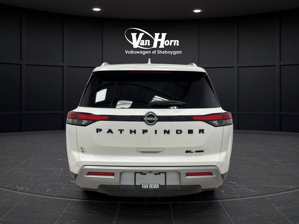 Used 2023 Nissan Pathfinder SL AWD/4WD image 6
