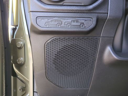 New 2026 Jeep Gladiator Sport image 27