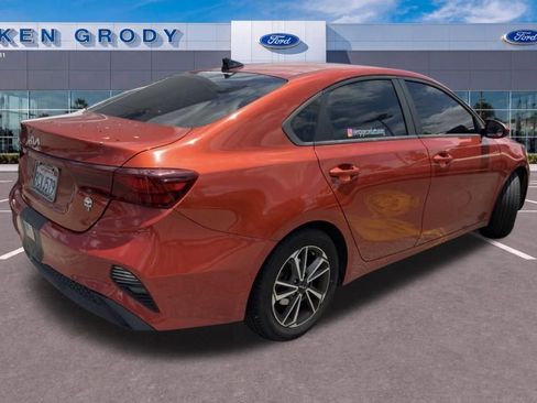 Used 2023 Kia Forte LXS FWD image 6