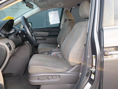 Used 2013 Honda Odyssey EX image 7