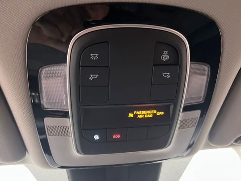 Used 2021 Hyundai Santa Fe SEL w/ Convenience Package image 24