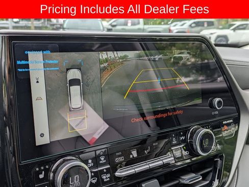 New 2026 Toyota Highlander Limited AWD/4WD image 24